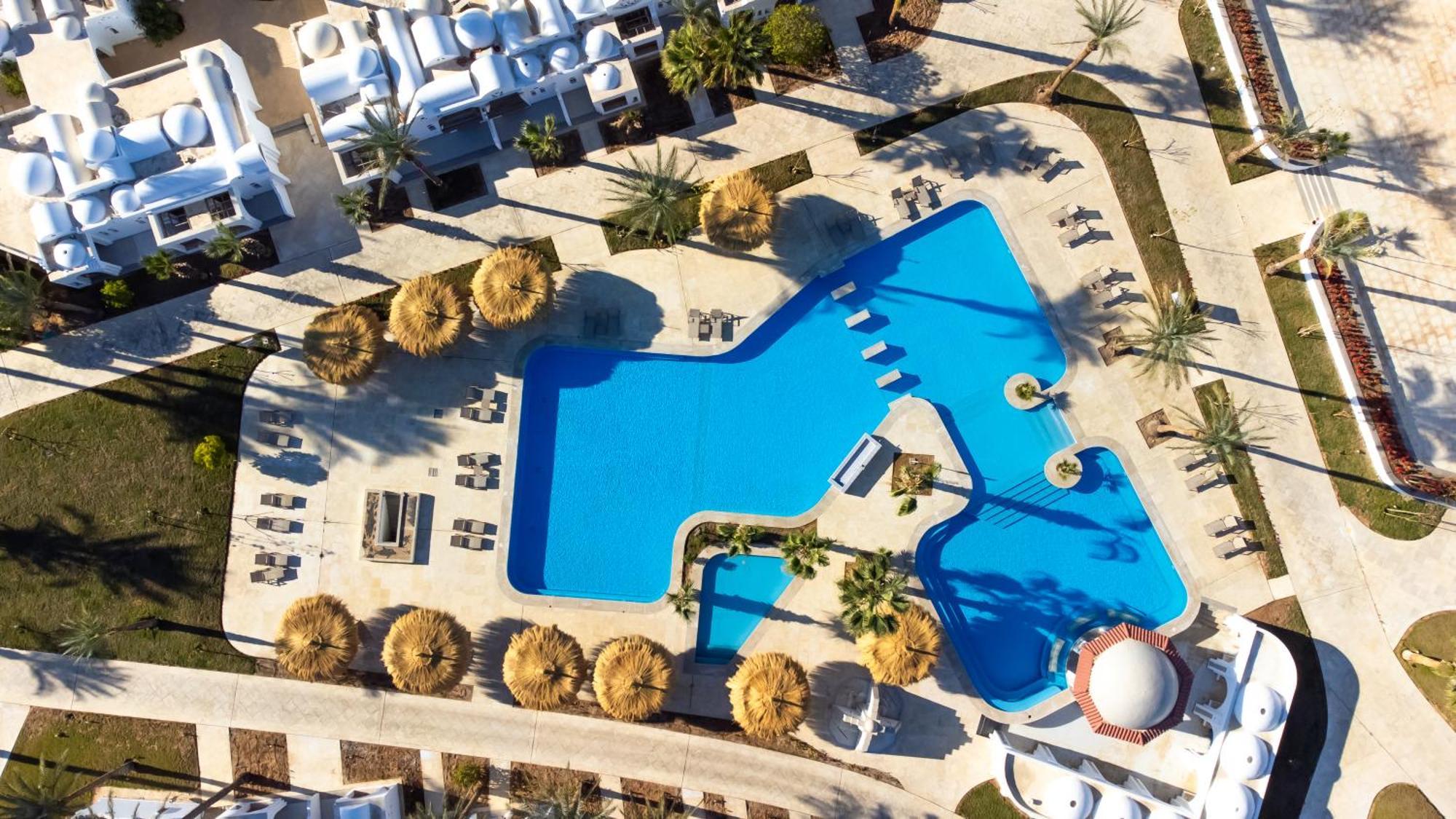 Swissotel Sheikh Collection Resort