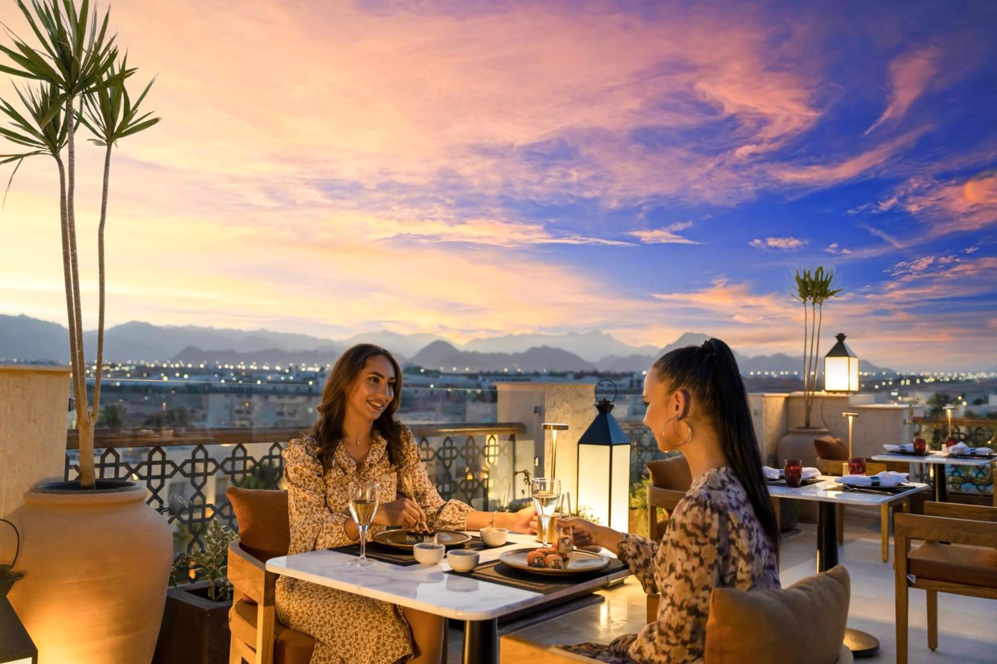 Курортный комплекс Swissotel Sheikh Collection Шарм-эль-Шейх